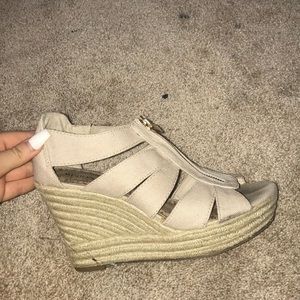 Woven Tan Zip Up Wedges